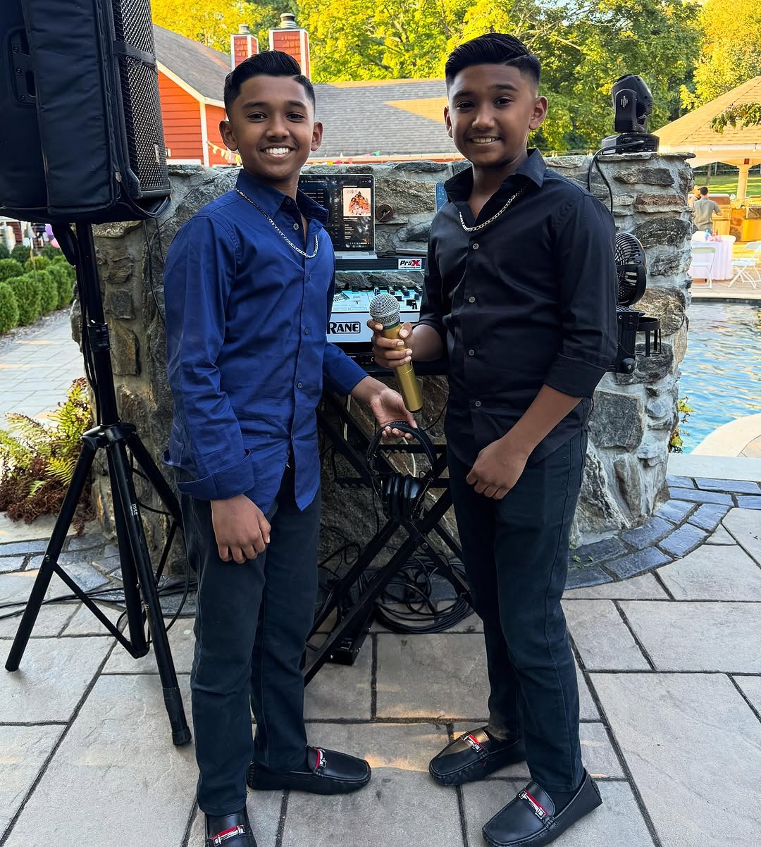 Twin Beats — the two young DJs at their setup